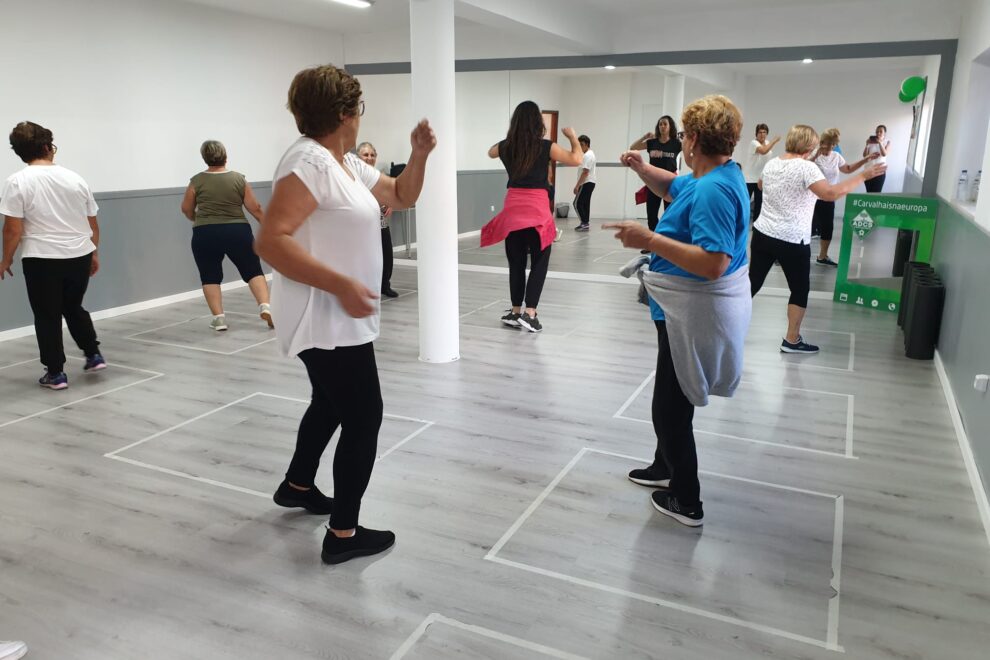 Photo 1 – Physical Activity for Seniors at ADCS Carvalhais in Portugal